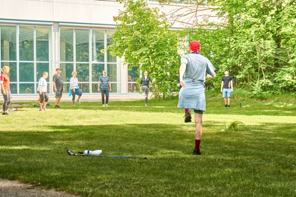 Sportgruppe im Kreis  Sportgruppe im Kreis