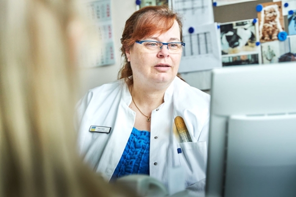 Ärztin im Gespräch Ärztin im Gespräch